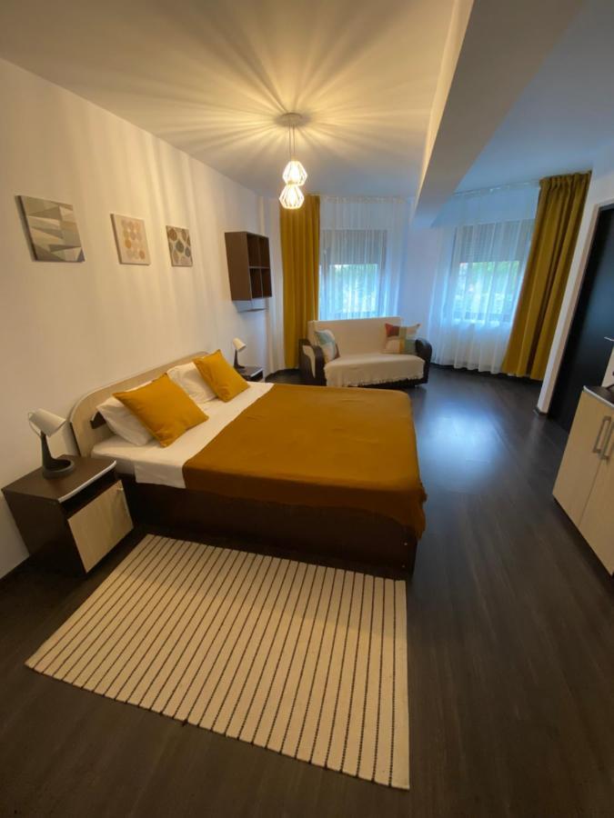 Pensiunea Xandra Hotel Corbi Exterior photo