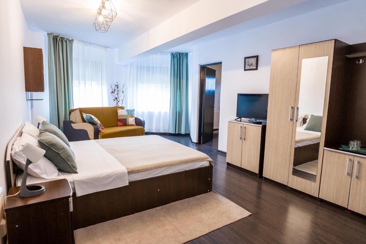 Pensiunea Xandra Hotel Corbi Exterior photo